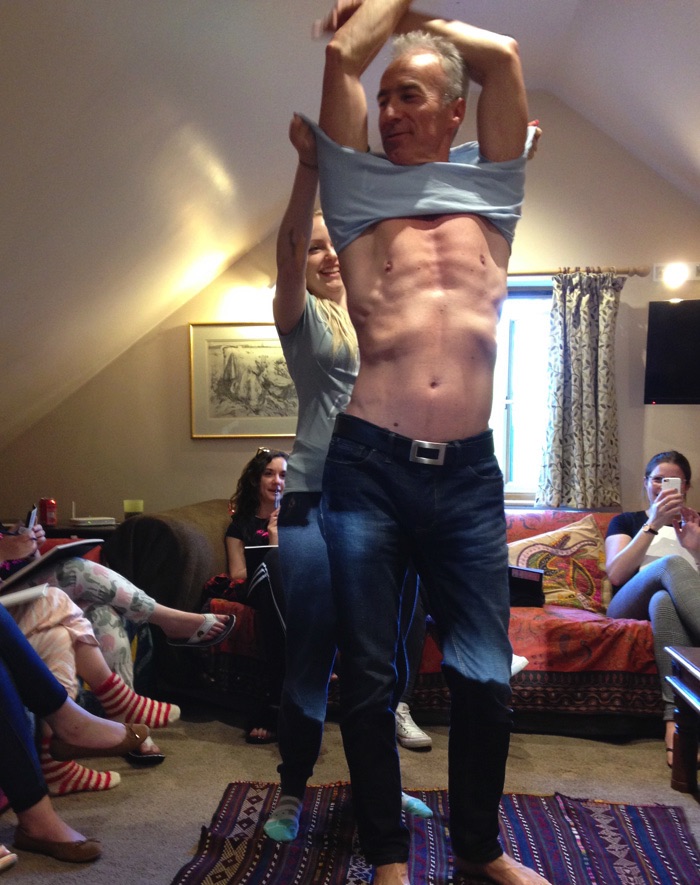 hen-life-model-strip